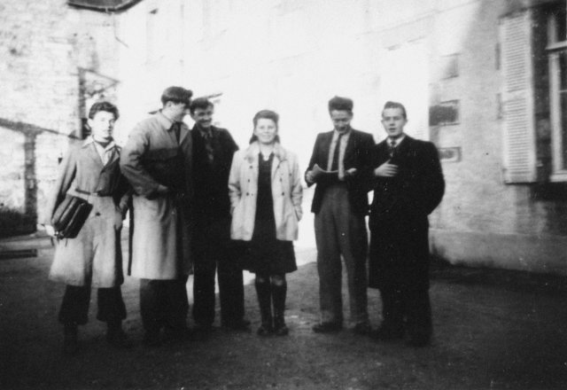 1943. De g. à dr. : élèves Boisgontier-Bizeul-Duval-Lechevrel-Hée-Heuzé.